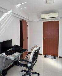 Blk 217A Boon Lay View (Jurong West), HDB 5 Rooms #568920261